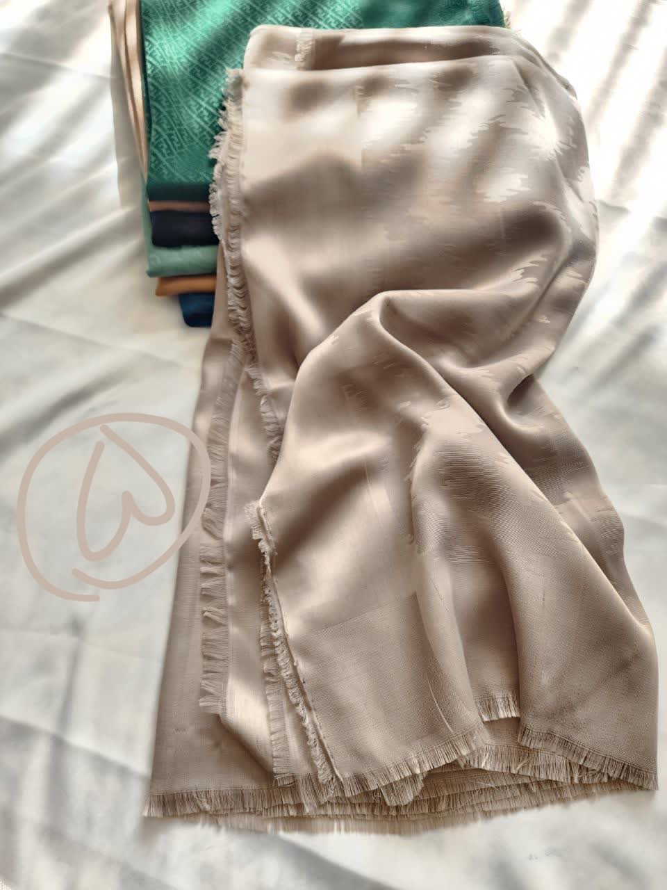 روسری ژاکارد قواره ۱۲۰